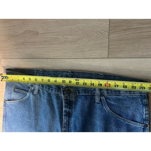Wrangler Premium Jeans Men's Size 42X30 Blue Denim 96501DS (100% Cotton). - Picture 5 of 8